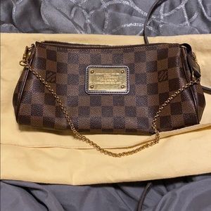 Louis Vuitton Eva clutch